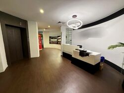 United Square (D11), Office #539397891